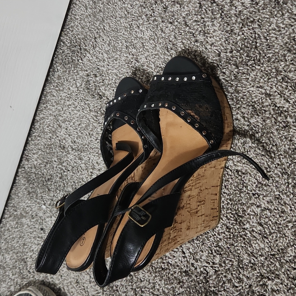 Wedge heels - Picture 2 of 3